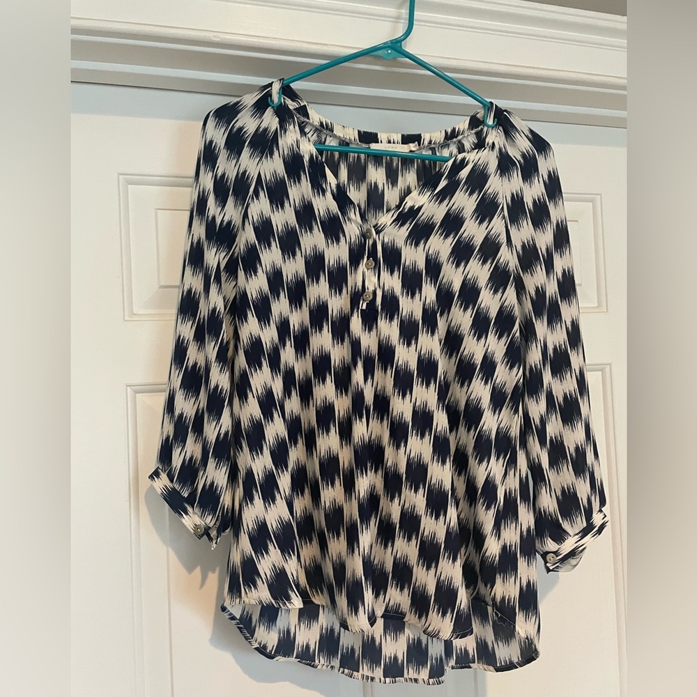 Women’s blouse